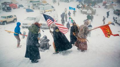 Ni la nieve ni el viento lograron doblegar el campamento