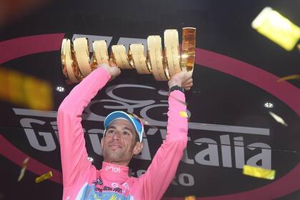 Nibali otra vez se quedó con el título del Giro