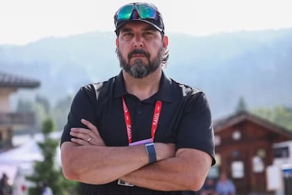 Nicholas Raudenski, exinvestigador de la Seguridad Nacional de Estados Unidos que se convirtió en el "cazamotores de bicicletas"