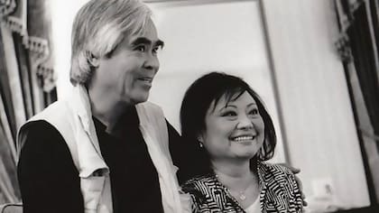 Nick Ut y Kim Phuc: foto reciente del fotógrafo de AP y de la protagonista de la foto