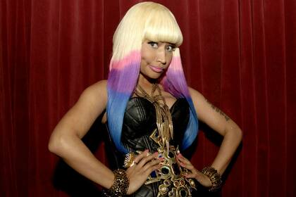 Nicki Minaj, siempre de tacos, pero nunca subiendo una escalera mecánica