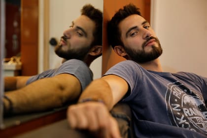 Nico Occhiato se multiplica en elnueve