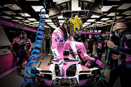 Una charla de 40 minutos con los ingenieros de Racing Point, la referencia con la que Nico Hulkenberg salió a clasificar en Nürburgring