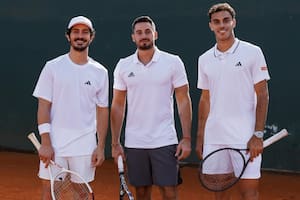 Nico Occhiato junto con al Chino Darín y a Francisco Cerúndolo