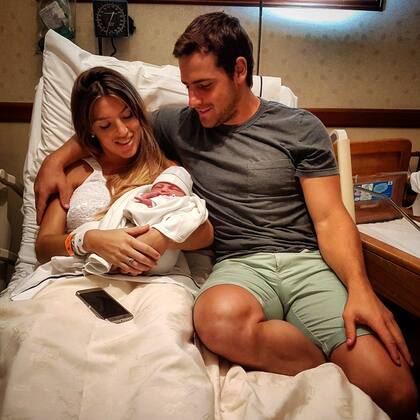 Nico Sánchez y la tierna foto con su hijo recién nacido