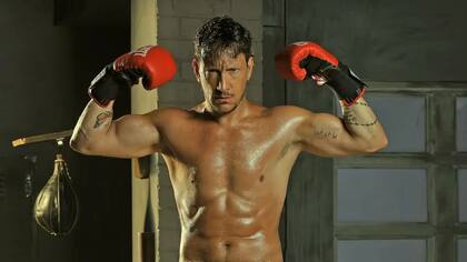 Nico Vázquez hizo un duro entrenamiento para ponerse en la piel de este clásico del cine.