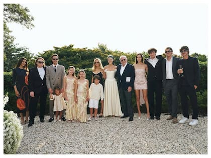 Nicola Peltz junto a toda su familia; ni David ni Victoria Beckham, ni Romeo, Cruz y Harper estuvieron invitados