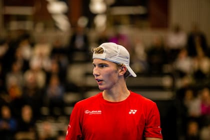 Nicolai Budkov Kjaer, el joven noruego que asumió la responsabilidad del quinto punto en la definición de la serie con Argentina.