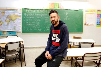 Nicolás, 30 años, CABA. La escuela lo sacó de la calle, le abrió la posibilidad de un futuro diferente