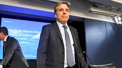 Nicolás Dujovne: "Evadir contribuciones patronales es un delito"