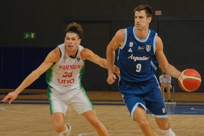 Nicolás Brussino ante Portugal