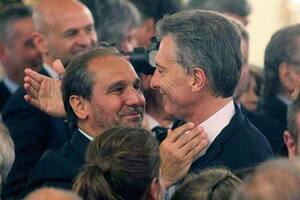 La fábrica familiar del mejor amigo de Mauricio Macri planea suspensiones