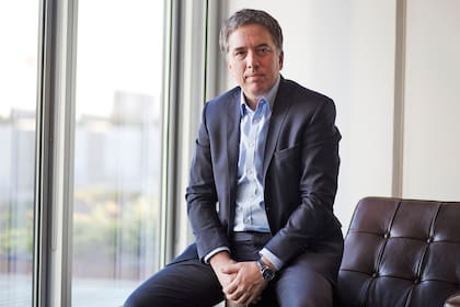 Hoy, a las 9 de la mañana, Nicolás Dujovne comenzará a ejercer la función de coordinación del gabinete económico