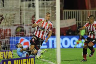 Tercer éxito seguido de Barracas Central, que empieza perdiendo pero al final gana