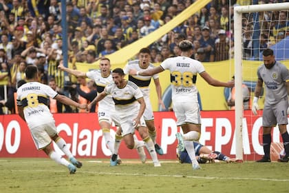 Nicolás Figal anotó el 2 a 2 definitivo en el estadio Gigante de Arroyito entre Central y Boca