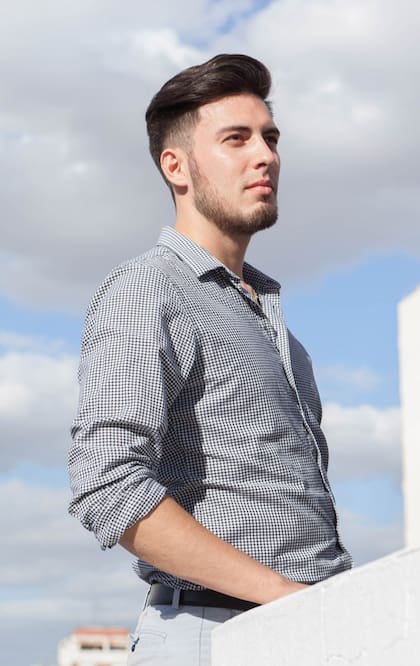 Nicolás Galarza (25) creó una plataforma online que funciona como asesor de inversiones; personal y automatizado.