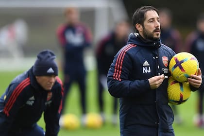 Nicolás Jover, el especialista de pelota parada de Arsenal.