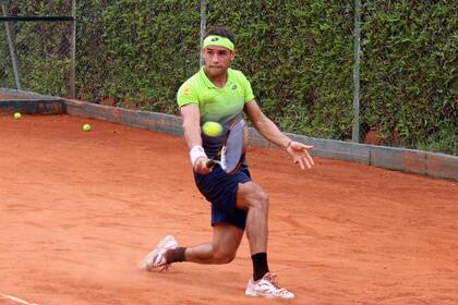 Durante los casi tres años de suspensión por arreglo de partidos, el tenista Nicolás Kicker siguió entrenándose, esperando el momento del regreso. 