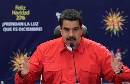 Nicolás Maduro le sacó 4 millones de juguetes a una fábrica para repartirlos en Navidad