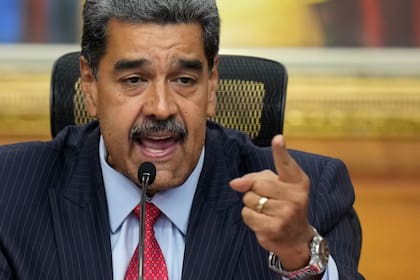 Nicolás Maduro ofrece una conferencia de prensa en el palacio presidencial de Miraflores en Caracas, Venezuela, el 31 de julio de 2024