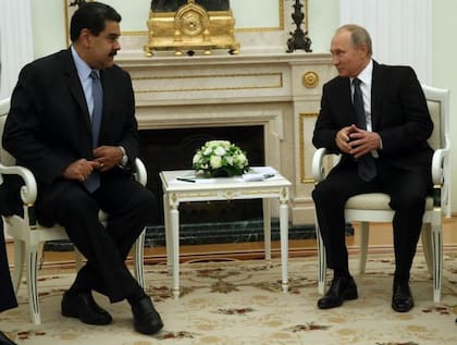 Nicolás Maduro reunido con Vladimir Putin durante una visita a Moscú (Archivo)