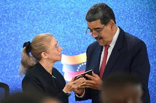 Quién paga la defensa de Maduro y Cilia Flores en Nueva York