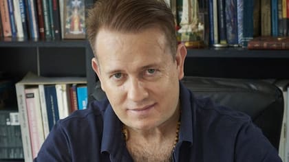 Nicolás Márquez, el biógrafo de Milei