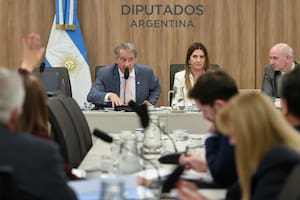 Nicolás Mayoraz, de LLA, y Silvia Lospennato, de Pro