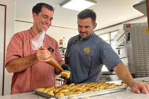 El local argentino que impuso las medialunas en una capital gastronómica mundial
