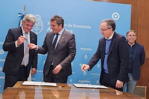 El Gobierno y el sector privado firmaron un acuerdo para evitar trabas paraarancelarias en Europa