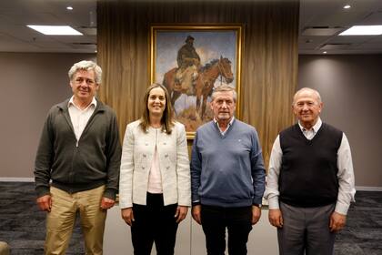 Nicolás Pino (SRA), Andrea Sarnari (FAA), Elbio Laucirica (Coninagro) y Carlos Castagnani (SRA)