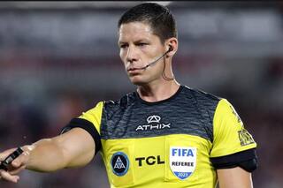 Nicolás Ramírez, el juez para Vélez - Estudiantes por la Copa de la Liga 2024