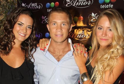Nicolas Riera, Rocio Igarzábal y Micaela Vázquez de Dulce Amor