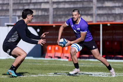Nicolás Roger vuelve a ser convocado ante la lesión de Albornoz luego de haber jugado en los tres partidos de la ventana de julio