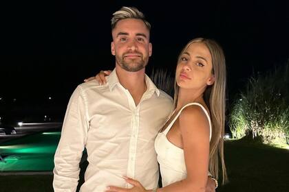 Nicolás Tagliafico y Carolina Calvagni