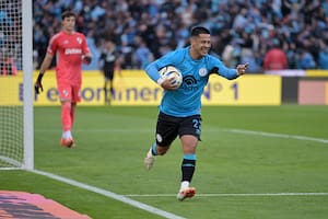 Inolvidable: dio vuelta la final ante River en los últimos minutos y festeja el primer título de su historia