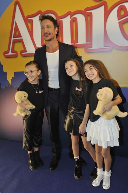 Nicolás Vázquez, muy bien acompañado