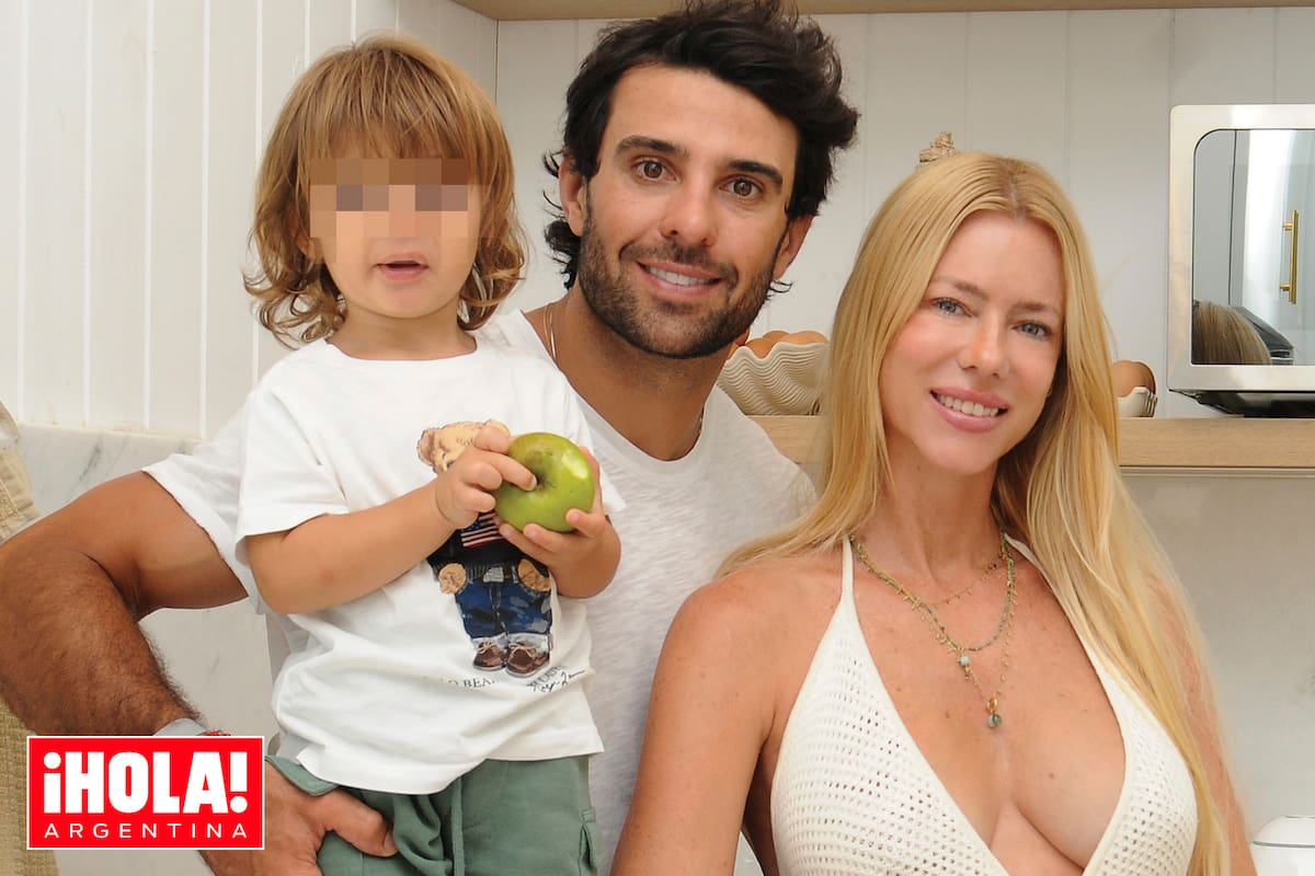 “Minha vida mudou para melhor.” Manu Urquera nos recebe na casa em Punta del Este que divide com Nicole Neumann e seu filho Cruz. “Minha vida mudou para melhor.” Manu Urquera nos recebe na casa em Punta del Este que divide com Nicole Neumann e seu filho Cruz.
