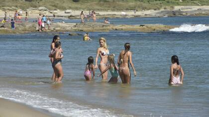 Nicole disfruta de unos días de descanso en compañía de sus hijas