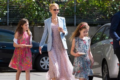 Nicole Kidman y sus hijas más chicas, hace algunos años