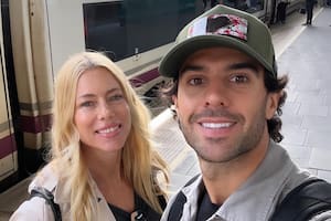 Nicole Neumann cumplió años y Manu Urcera la saludó con una foto nunca antes vista del nacimiento de su hijo Cruz (Foto: Instagram @manurcera)