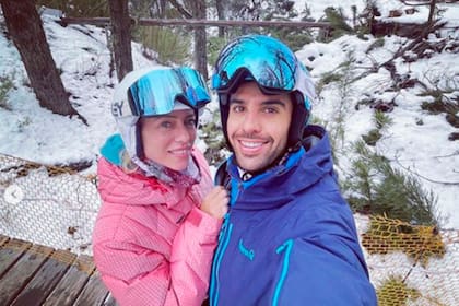 Nicole Neumann está felizmente de novia con Manuel Urcera