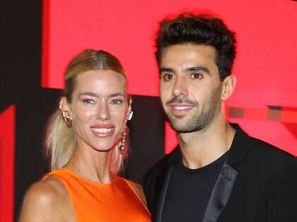 Nicole Neumann junto a Manu Urcera