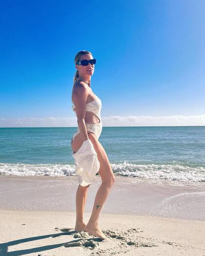 Nicole Neumann posó en Miami y enseñó su incipiente pancita de embarazo en su luna de miel