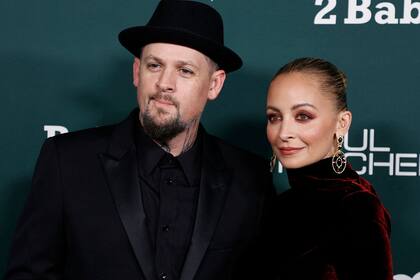 Nicole Richie eligió ir a la gala en compañía de su esposo, el cantante Joel Madden
