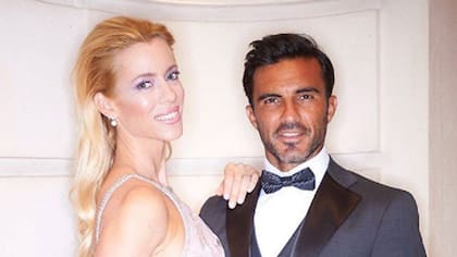 Nicole y un dulce mensaje a Cubero