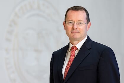 Nigel Chalk, designado como director del Departamento del Hemisferio Occidental del FMI.