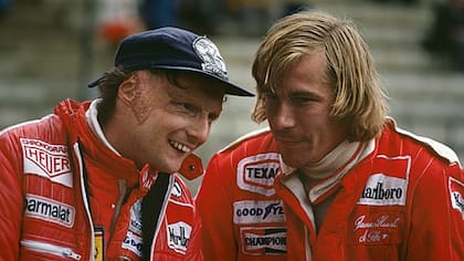 Niki Lauda y James Hunt, protagonistas de un duelo inolvidable en la década del 70