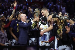 Denver Nuggets, campeón de la NBA por primera vez con un Jokic descomunal en la final ante Miami