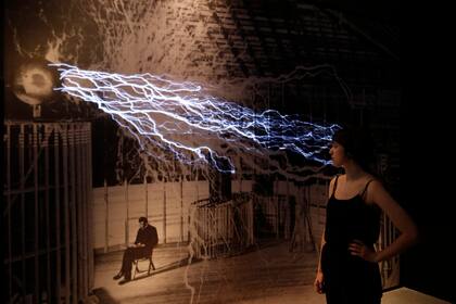 Nikola Tesla investigó extensamente el electromagnetismo